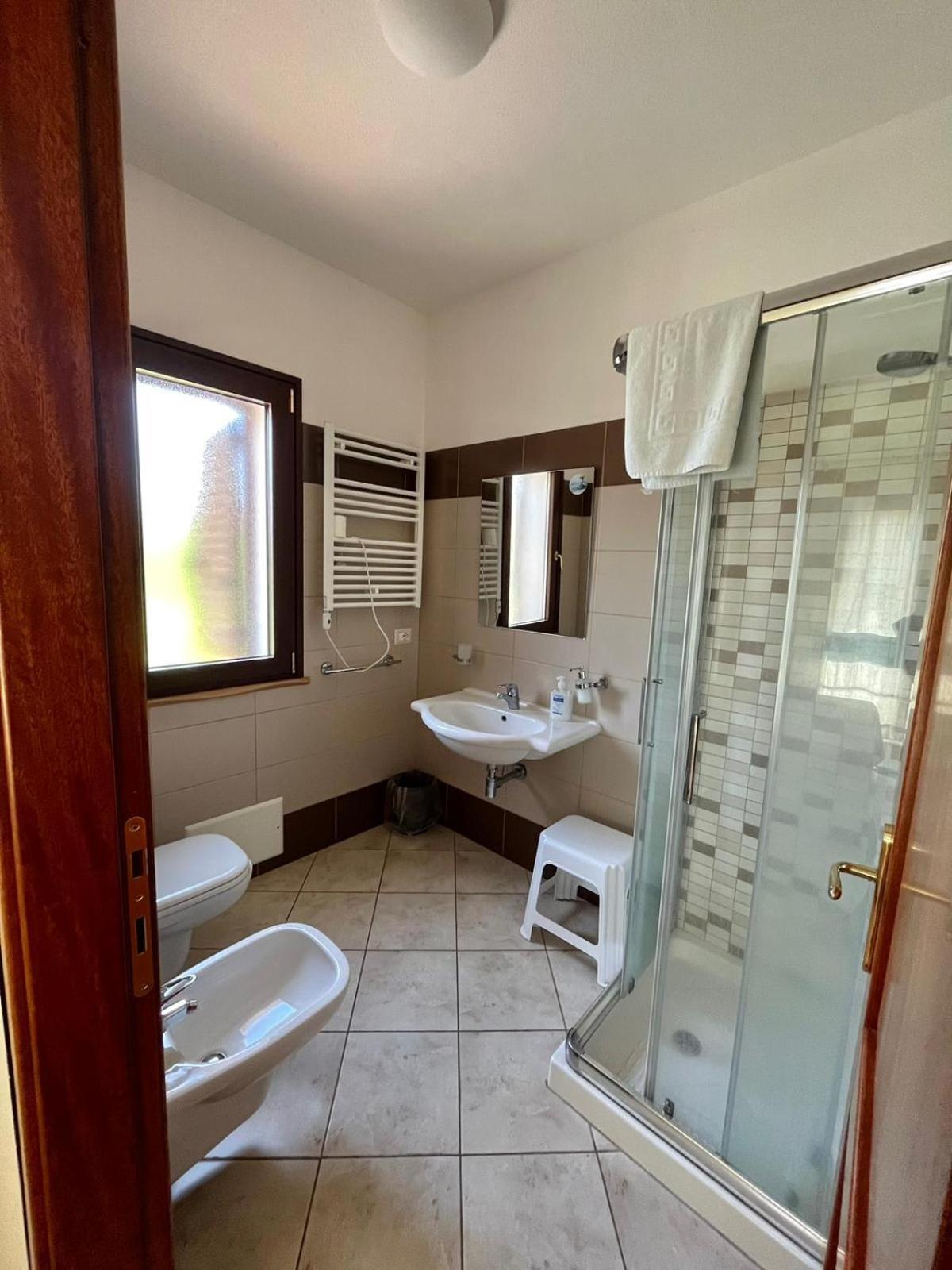 Senabrinu Apartment Suni Bagian luar foto